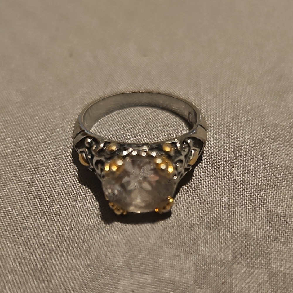 This is a retired "Misty" statement ring from Premier Design. Size 7